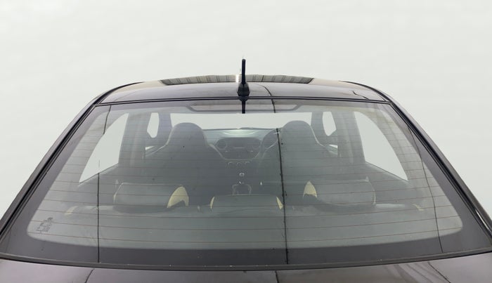 2015 Hyundai Xcent S 1.2, Petrol, Manual, 39,050 km, Rear Windshield