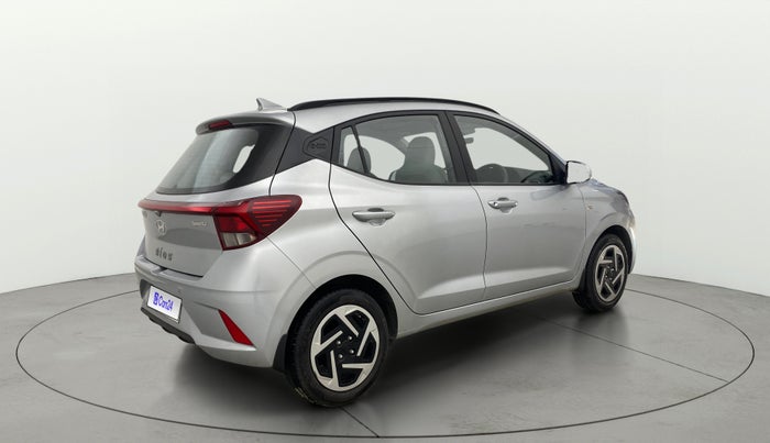 2024 Hyundai GRAND I10 NIOS SPORTZ AMT 1.2 KAPPA VTVT, Petrol, Automatic, 5,699 km, Right Back Diagonal