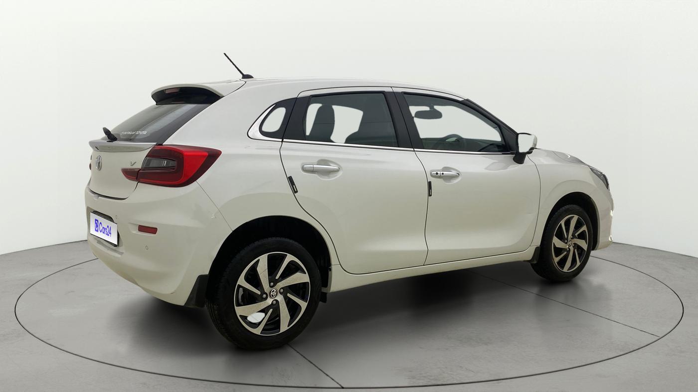2025 Toyota Glanza V AMT, Petrol, Automatic, 2,344 km, Right Back Diagonal
