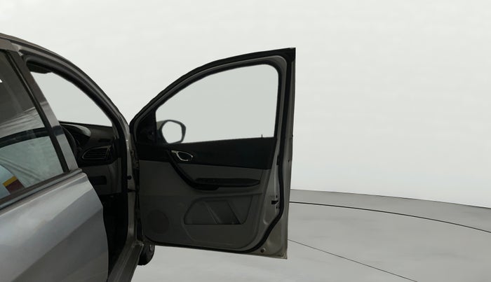 2020 Tata Tiago XZ PETROL, Petrol, Manual, 47,655 km, RHS Front Door