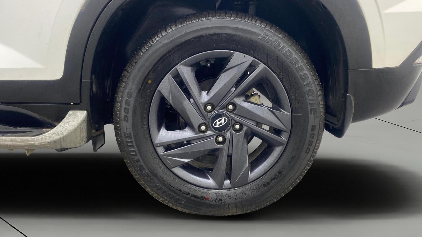 2022 Hyundai Creta S PLUS 1.4 TURBO DCT, Petrol, Automatic, 1,17,988 km, Left Rear Wheel