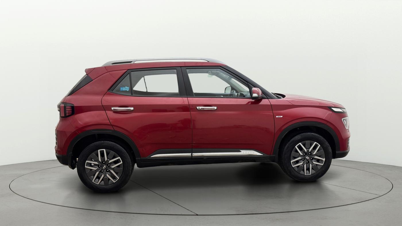 2022 Hyundai VENUE S (O) 1.0 TURBO IMT, Petrol, Manual, 72,413 km, Right Side View