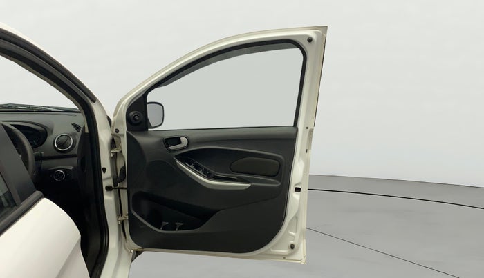 2016 Ford Figo Aspire TREND 1.2 PETROL, Petrol, Manual, 86,726 km, RHS Front Door