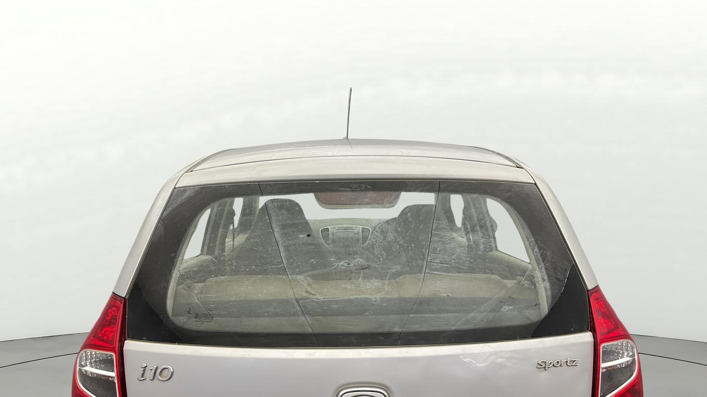 2016 Hyundai i10 SPORTZ 1.1, Petrol, Manual, 94,341 km, Rear Windshield