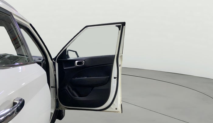 2020 Hyundai VENUE SX 1.0 TURBO IMT, Petrol, Manual, 56,077 km, RHS Front Door