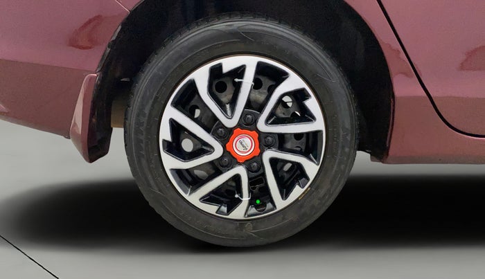 2016 Honda City 1.5L I-VTEC SV, Petrol, Manual, 1,02,619 km, Right Rear Wheel