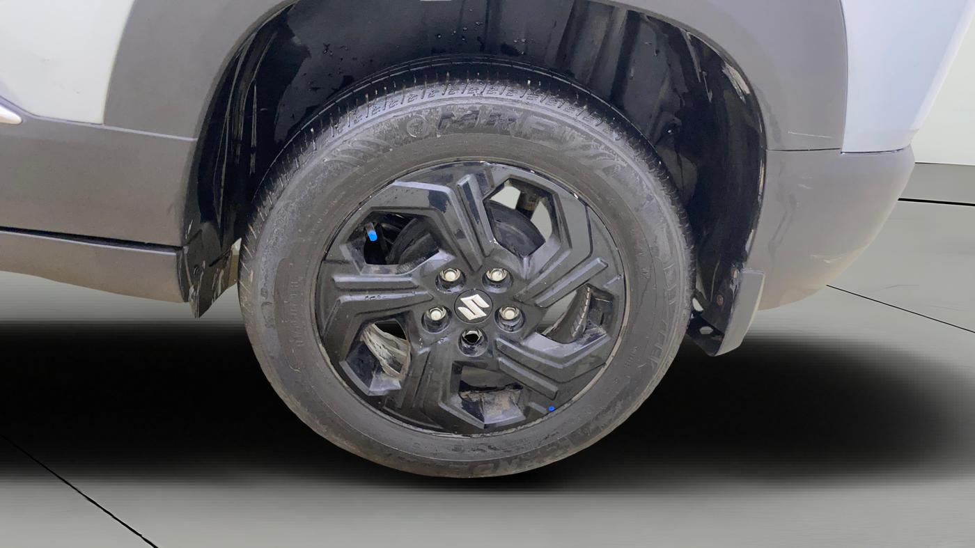 2024 Maruti BREZZA ZXI S-CNG, CNG, Manual, 28,680 km, Left Rear Wheel