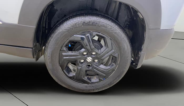 2024 Maruti BREZZA ZXI S-CNG, CNG, Manual, 28,680 km, Left Rear Wheel