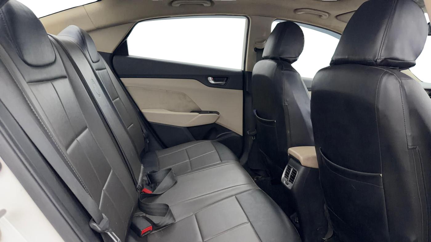 2020 Hyundai Verna SX 1.5 VTVT IVT, Petrol, Automatic, 51,992 km, Right Side Rear Door Cabin