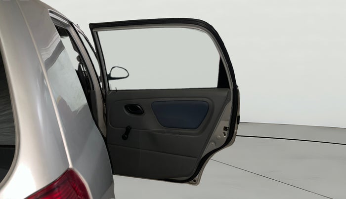 2014 Maruti Alto K10 VXI, Petrol, Manual, 21,382 km, RHS Rear Door