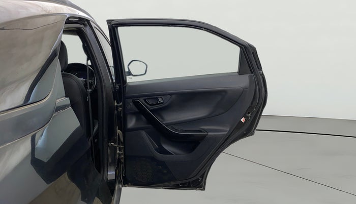 2022 Tata NEXON XZA PLUS PETROL DARK EDITION, CNG, Automatic, 41,875 km, RHS Rear Door