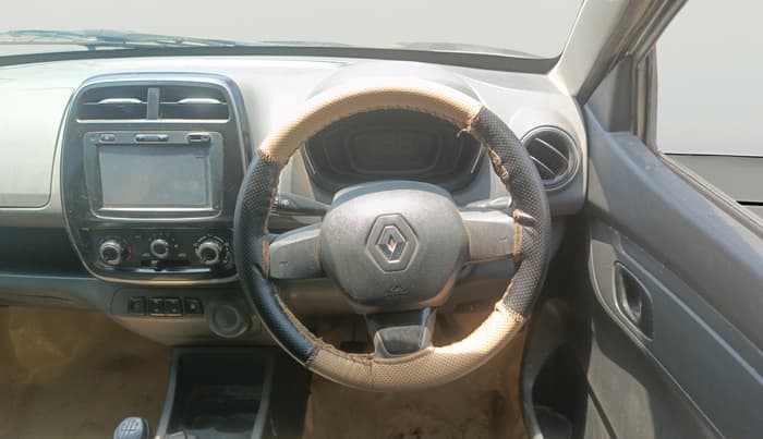 2016 Renault Kwid RXT 0.8 (O), Petrol, Manual, 81,783 km, Steering Wheel Close Up