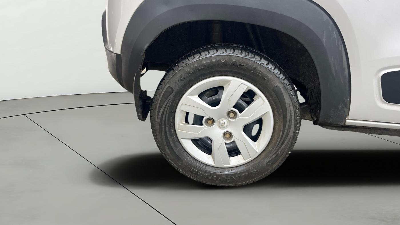 2019 Renault Kwid RXL, Petrol, Manual, 22,112 km, Right Rear Wheel