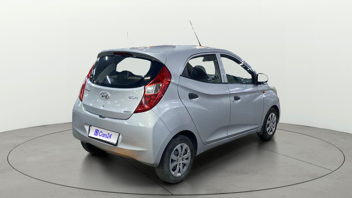 2016 Hyundai Eon MAGNA +, Petrol, Manual, 61,315 km, Right Back Diagonal