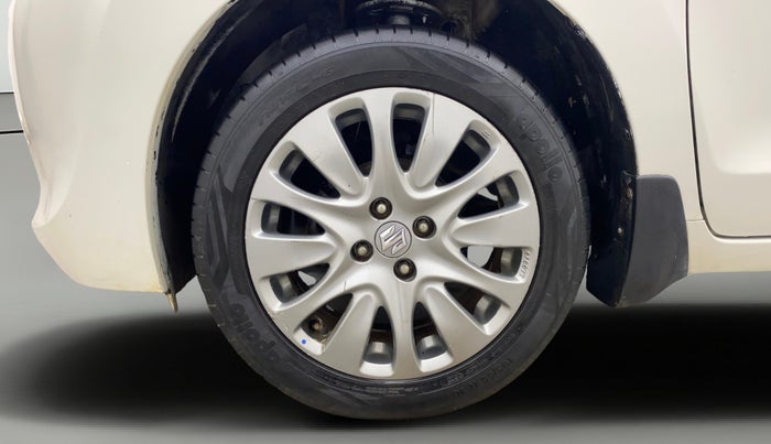 2016 Maruti Baleno ALPHA DIESEL 1.3, Diesel, Manual, 1,26,068 km, Left Front Wheel