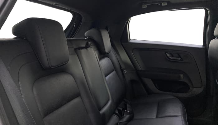 2023 Tata ALTROZ  XZ PLUS (S) , Diesel, Manual, 66,682 km, Right Side Rear Door Cabin
