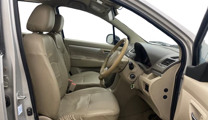 2014 Maruti Ertiga ZXI, Petrol, Manual, 78,573 km, Right Side Front Door Cabin