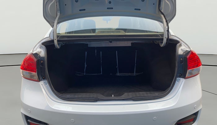 2016 Maruti Ciaz VXI+, Petrol, Manual, 95,901 km, Boot Open Zoomed View