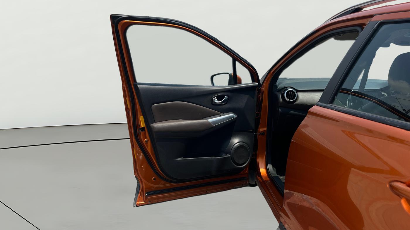 2019 Nissan Kicks XV PREMIUM DIESEL, Diesel, Manual, 78,345 km, LHS Front Door