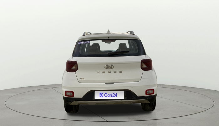 2019 Hyundai VENUE SX(O) 1.4 CRDI, Diesel, Manual, 72,133 km, Back/Rear