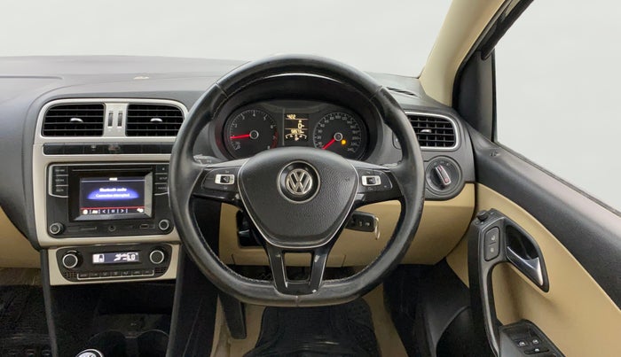 2016 Volkswagen Polo HIGHLINE 1.0L, Petrol, Manual, 58,567 km, Steering Wheel Close Up