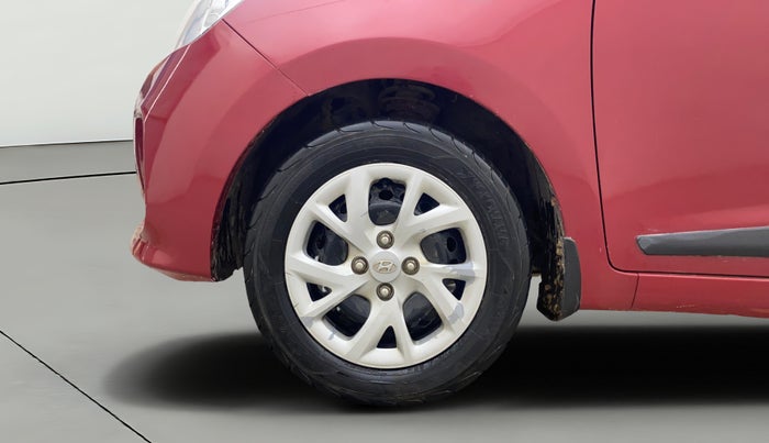 2019 Hyundai Grand i10 MAGNA AT 1.2 KAPPA VTVT, Petrol, Automatic, 40,659 km, Left Front Wheel