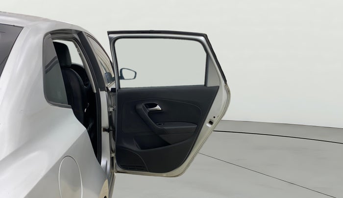 2017 Volkswagen Ameo COMFORTLINE 1.5L, Diesel, Manual, 68,636 km, RHS Rear Door