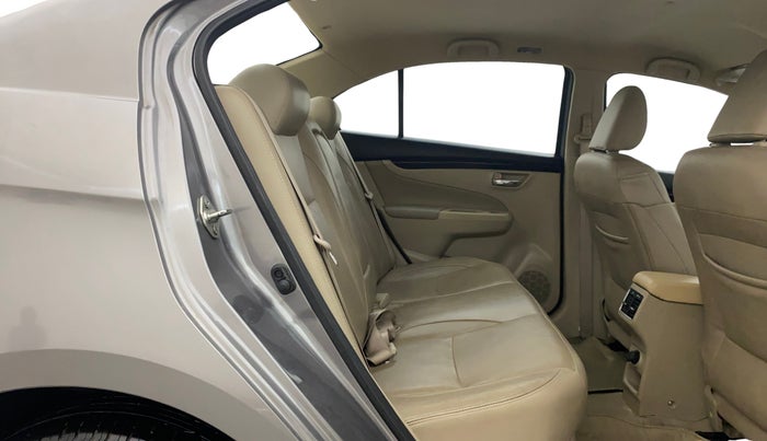 2017 Maruti Ciaz ALPHA  AT 1.4  PETROL, Petrol, Automatic, 55,561 km, Right Side Rear Door Cabin