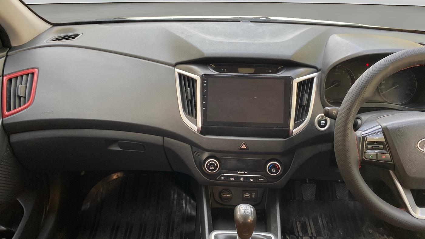 2016 Hyundai Creta SX PLUS  ANNIVERSARY EDITION 1.6 PETROL, Petrol, Manual, 1,05,639 km, Air Conditioner