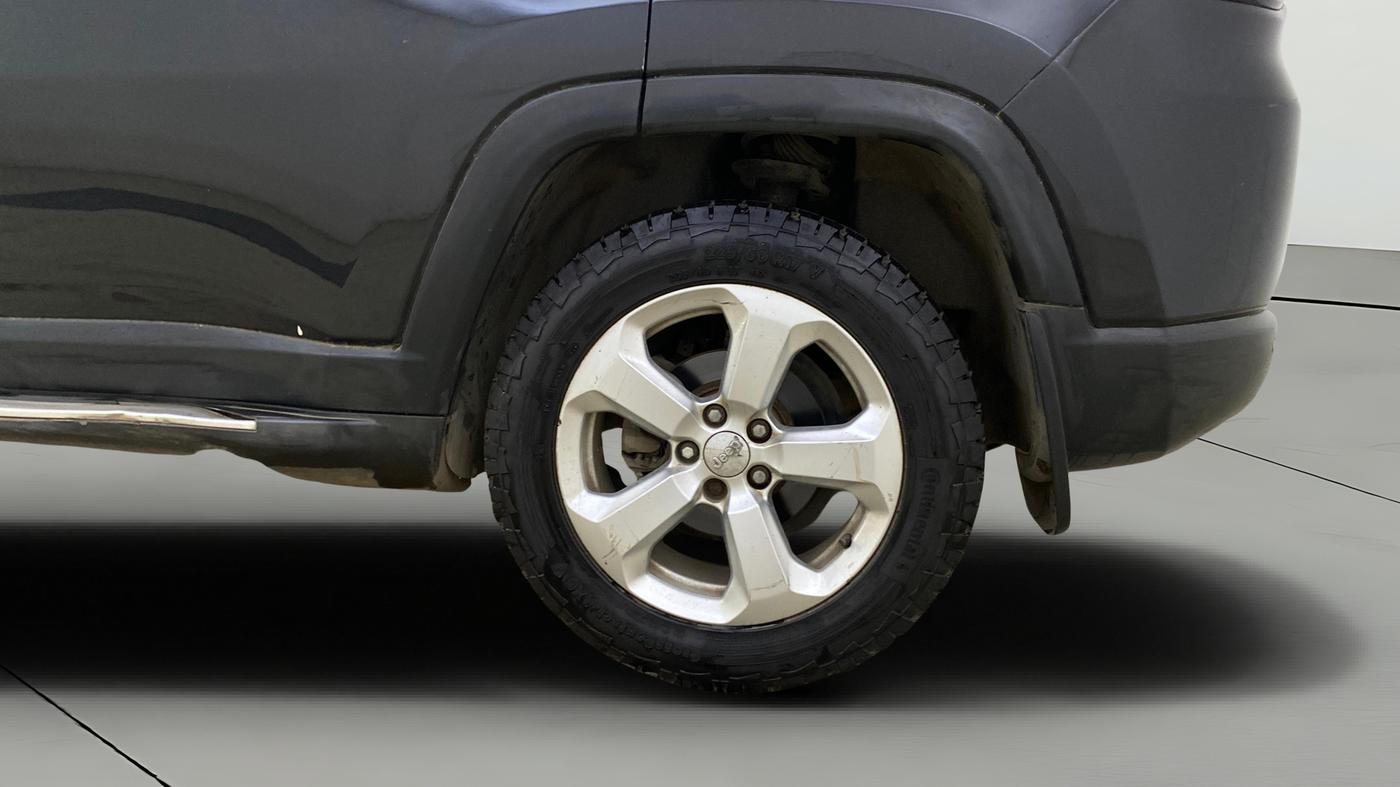2017 Jeep Compass LIMITED 1.4 PETROL AT, Petrol, Automatic, 70,658 km, Left Rear Wheel