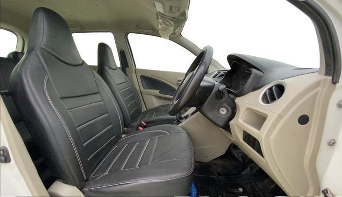 2015 Maruti Celerio VXI, Petrol, Manual, 52,322 km, Right Side Front Door Cabin