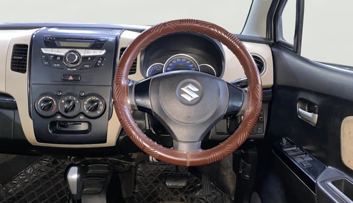2017 Maruti Wagon R 1.0 VXI AMT, Petrol, Automatic, 47,347 km, Steering Wheel Close Up