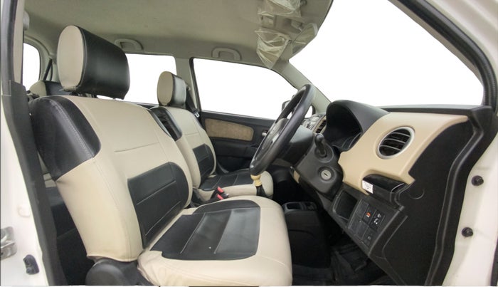 2017 Maruti Wagon R 1.0 VXI, Petrol, Manual, 62,890 km, Right Side Front Door Cabin