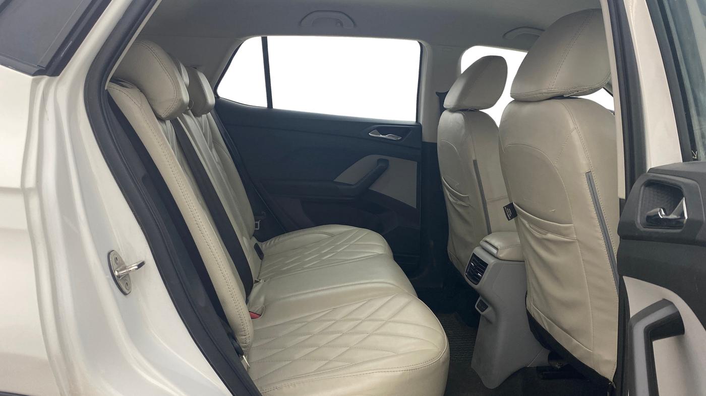 2021 Skoda KUSHAQ AMBITION 1.0L TSI MT, Petrol, Manual, 53,883 km, Right Side Rear Door Cabin