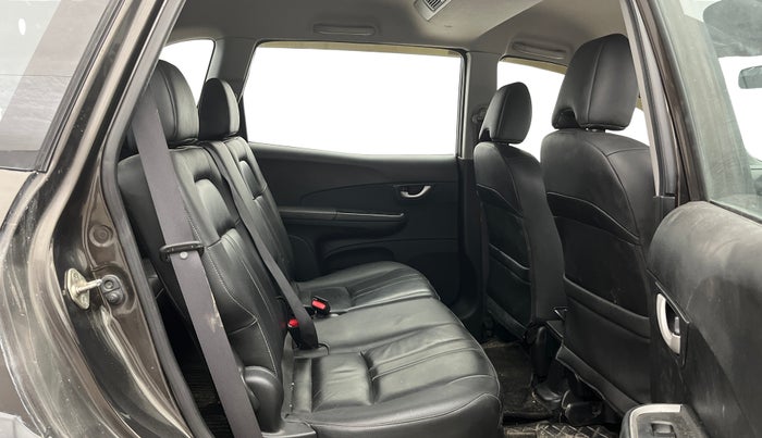 2016 Honda BR-V 1.5L I-VTEC VX, Petrol, Manual, 64,714 km, Right Side Rear Door Cabin