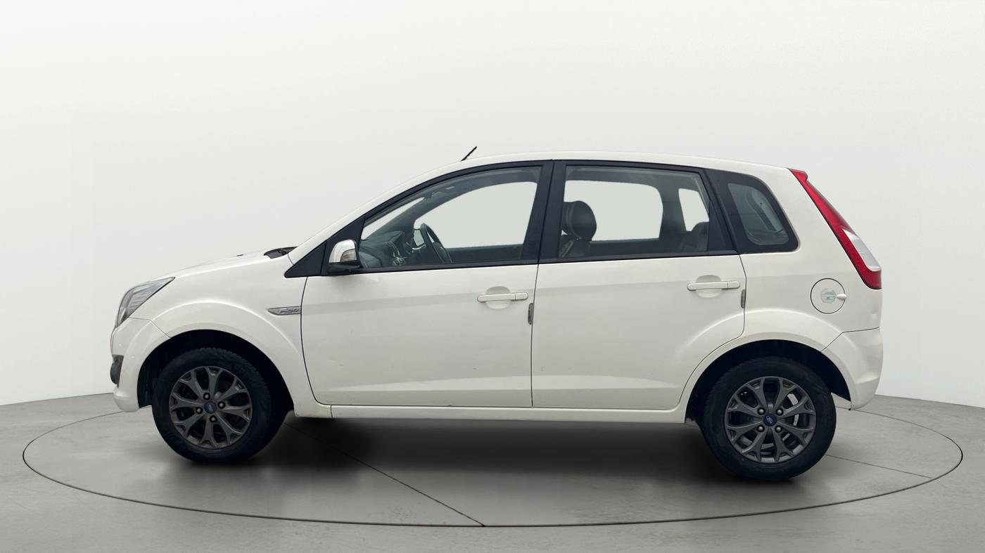 2015 Ford Figo TITANIUM 1.2 PETROL, Petrol, Manual, 67,115 km, Left Side