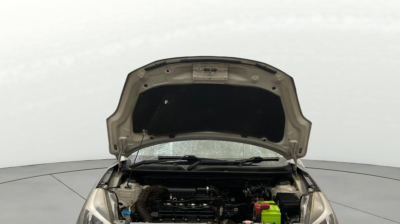 2016 Maruti Baleno ALPHA PETROL 1.2, Petrol, Manual, 27,261 km, Open Bonet