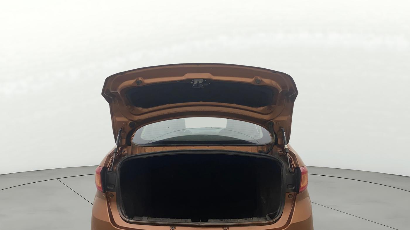 2017 Tata TIGOR XZ (O) PETROL, Petrol, Manual, 1,34,483 km, Boot Door Open