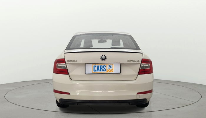 2015 Skoda Octavia ELEGANCE 1.8 TSI AT, Petrol, Automatic, 77,584 km, Back/Rear