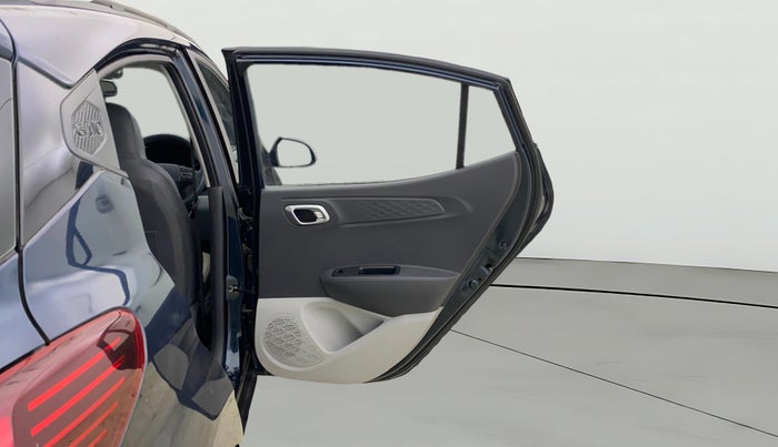 2023 Hyundai GRAND I10 NIOS SPORTZ AMT 1.2 KAPPA VTVT, Petrol, Automatic, 5,875 km, RHS Rear Door