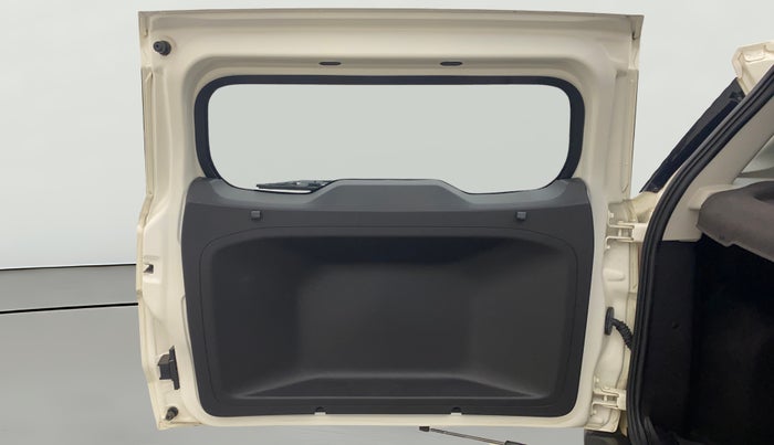 2015 Ford Ecosport TREND+ 1.0L ECOBOOST, Petrol, Manual, 94,143 km, Boot Door Open