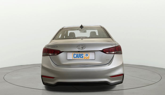 2017 Hyundai Verna 1.6 VTVT SX, Petrol, Manual, 51,658 km, Back/Rear