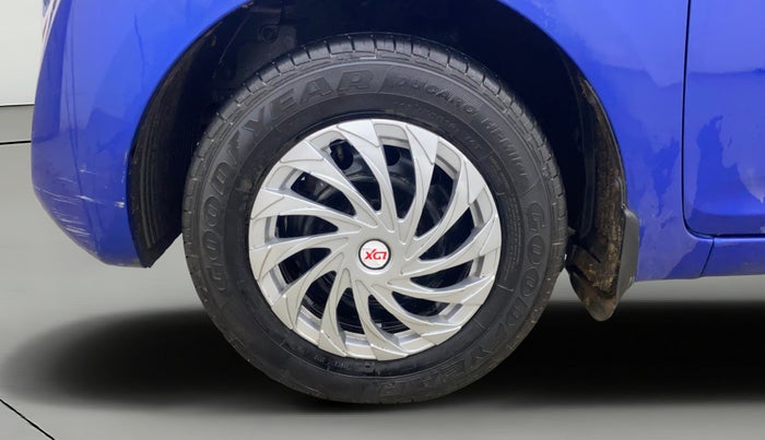 2015 Hyundai Eon ERA +, Petrol, Manual, 33,268 km, Left Front Wheel