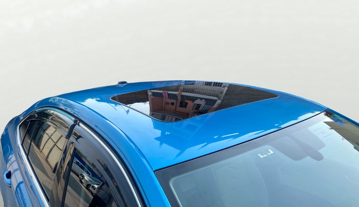 2022 Skoda SLAVIA STYLE 1.0L TSI AT, Petrol, Automatic, 40,559 km, Roof