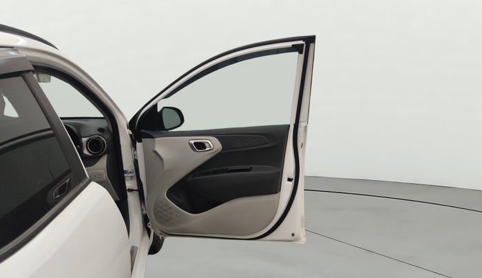 2023 Hyundai GRAND I10 NIOS SPORTZ 1.2 KAPPA VTVT CNG, CNG, Manual, 41,081 km, RHS Front Door