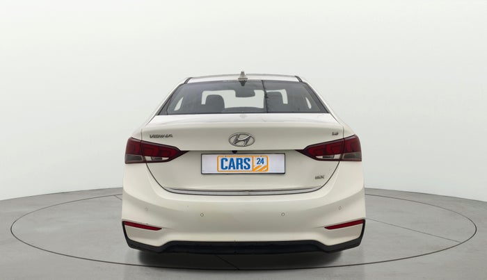 2018 Hyundai Verna 1.6 VTVT SX, Petrol, Manual, 50,169 km, Back/Rear