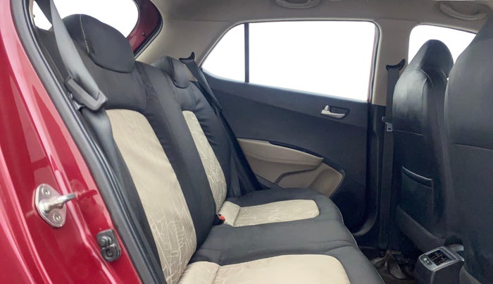 2015 Hyundai Grand i10 SPORTZ 1.2 KAPPA VTVT, Petrol, Manual, 19,409 km, Right Side Rear Door Cabin