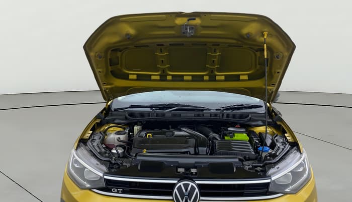 2022 Volkswagen VIRTUS GT PLUS TSI 1.5 EVO DSG, Petrol, Automatic, 1,06,421 km, Open Bonet
