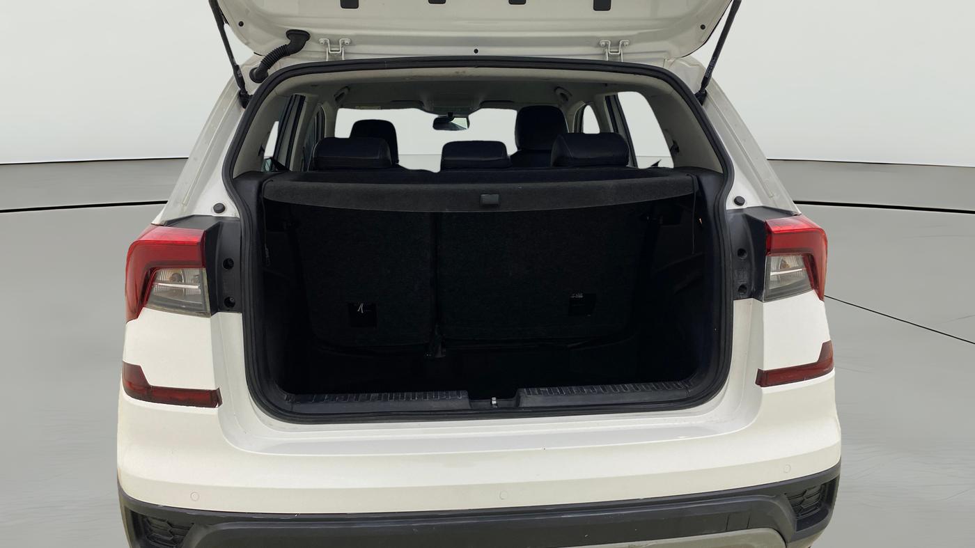 2023 Skoda KUSHAQ AMBITION 1.0L TSI MT, Petrol, Manual, 44,672 km, Boot Open Zoomed View
