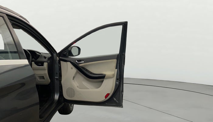 2023 Tata NEXON XZ PLUS PETROL SUNROOF, Petrol, Manual, 58,364 km, RHS Front Door